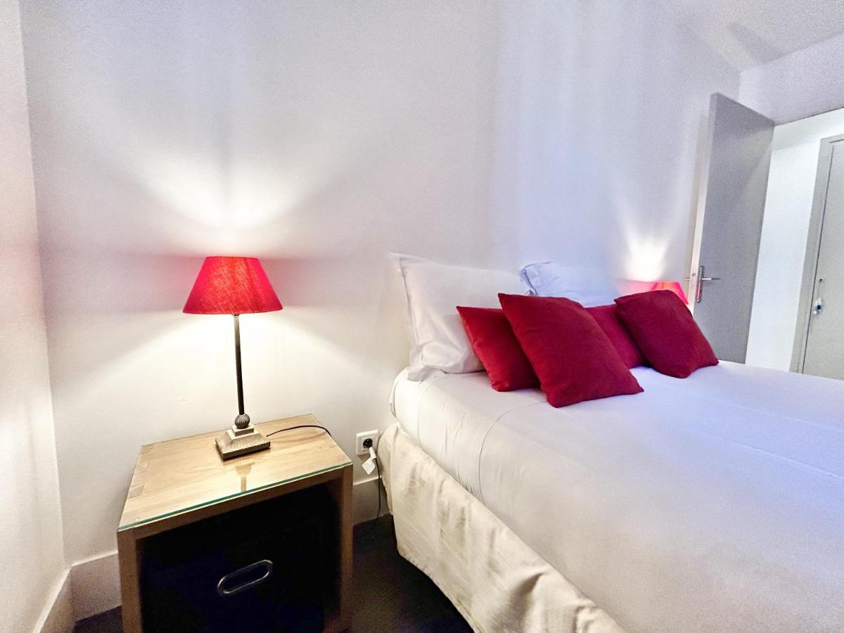 Aparthotel Riviera - Balcon Des Etats Unis - Old Town Promenade Des Anglais Nice Bagian luar foto